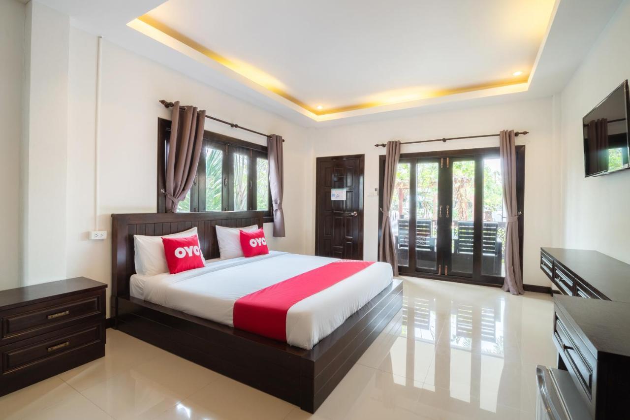 Oyo 837 Baan Kiang Nam Resort Bang Lamung Exterior foto