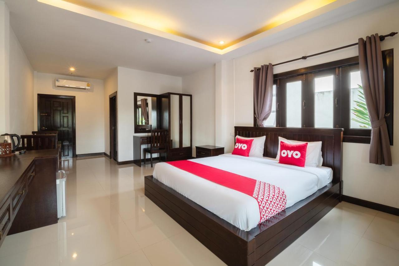 Oyo 837 Baan Kiang Nam Resort Bang Lamung Exterior foto