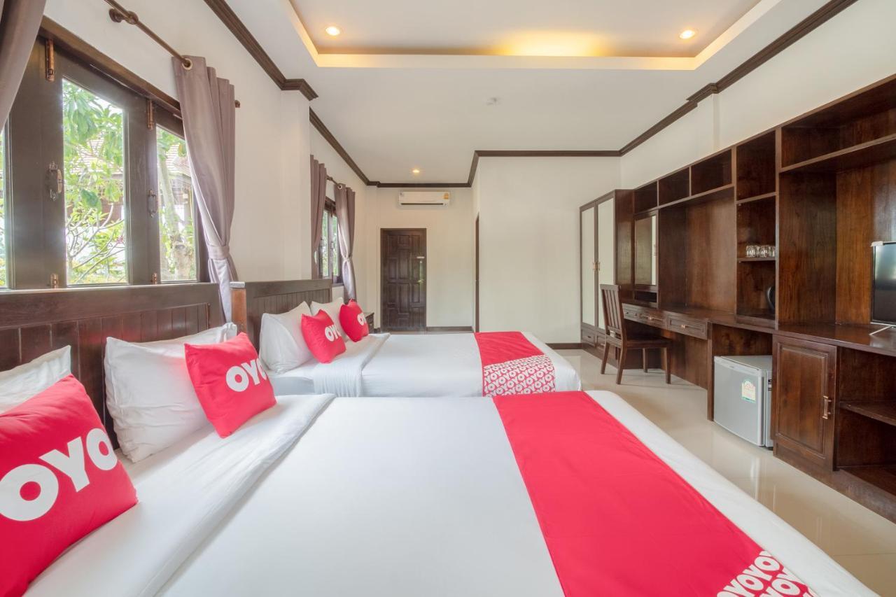 Oyo 837 Baan Kiang Nam Resort Bang Lamung Exterior foto